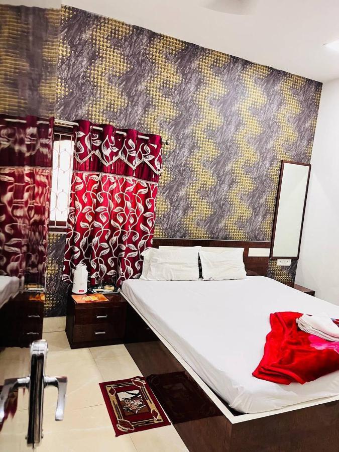 Hotel Airlines コルカタ エクステリア 写真